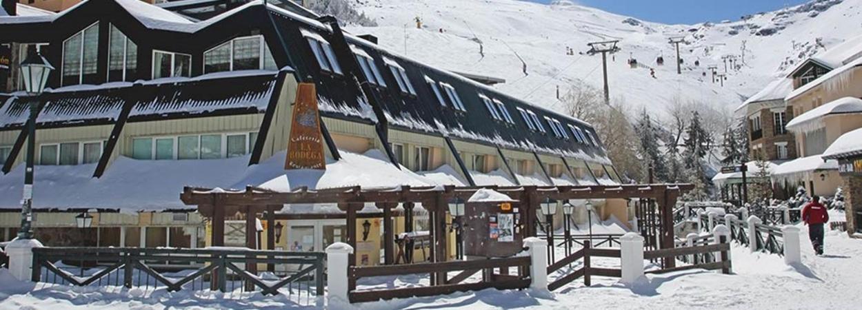 Hotel Telecabina Sierra Nevada Bagian luar foto