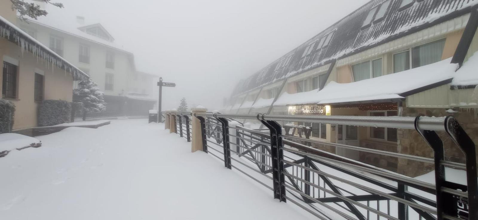 Hotel Telecabina Sierra Nevada Bagian luar foto
