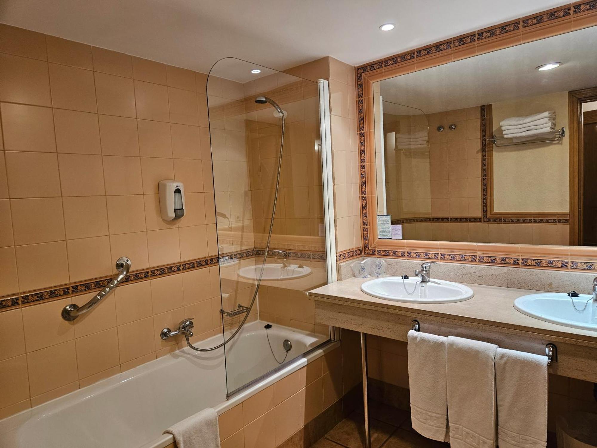 Hotel Telecabina Sierra Nevada Bagian luar foto